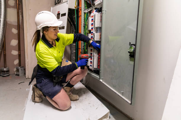 Best Local Electrician Companies  in Glade Spring, VA